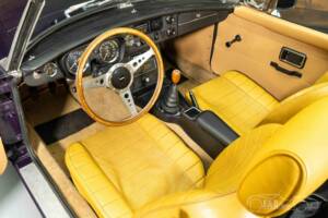 Image 11/19 of MG MGB (1973)
