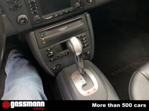 Bild 8/9 von Porsche 911 Carrera (2001)
