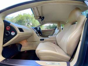 Bild 12/46 von Aston Martin DB 9 (2010)