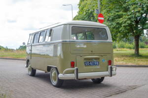Imagen 2/7 de Volkswagen T1 Kombi (1965)