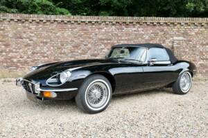 Afbeelding 15/50 van Jaguar E-Type V12 (1974)