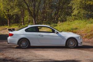 Image 19/44 de ALPINA B3 GT3 (2012)