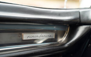 Image 72/88 of Peugeot 404 Coupé (1968)