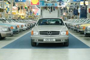 Image 7/50 of Mercedes-Benz 420 SEC (1989)