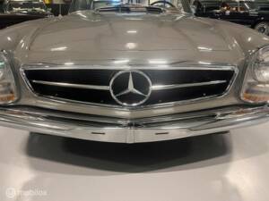 Immagine 18/33 di Mercedes-Benz 280 SL (1968)