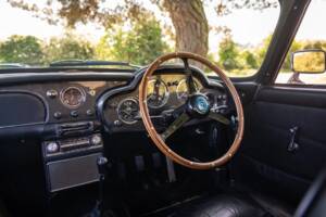 Afbeelding 51/76 van Aston Martin DB 4 (1961)