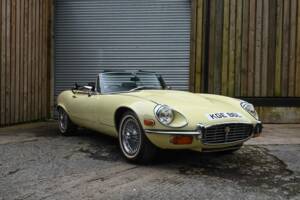 Bild 27/50 von Jaguar E-Type V12 (1973)