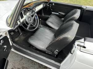 Image 2/8 de Mercedes-Benz 230 SL (1965)