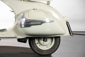 Bild 16/50 von Piaggio Vespa 150 "Struzzo" VL (1955)