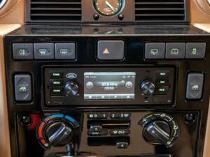 Afbeelding 17/33 van Land Rover Defender 110 Works V8 (2013)