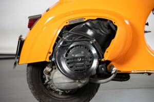 Afbeelding 19/33 van Piaggio Vespa 50 N Special (1974)