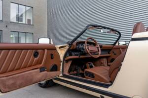 Bild 28/41 von Porsche 911 Speedster 3.2 (1989)