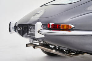 Bild 33/99 von Jaguar Type E 4.2 (1966)