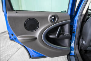 Image 36/50 of Mini Cooper Countryman (2011)