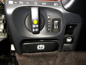 Image 40/45 of Mercedes-Benz 500 SEL (1992)