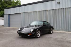 Image 9/108 de Porsche 911 Carrera 3.2 (1989)