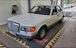 Image 1/6 of Mercedes-Benz 280 SE (1982)