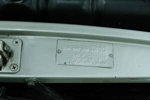 Image 46/50 of Mercedes-Benz 280 SE 3,5 (1970)