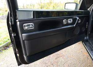 Bild 22/50 von Bentley Continental R (1994)