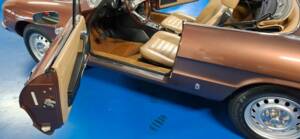 Bild 21/43 von Alfa Romeo 2000 Spider Veloce (1982)