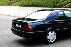 Image 18/70 de Mercedes-Benz CL 500 (1997)