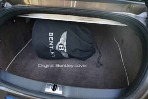 Image 27/28 of Bentley Continental GT V8 (2016)