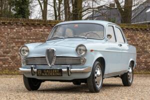 Image 45/48 of Alfa Romeo Giulietta TI (1964)