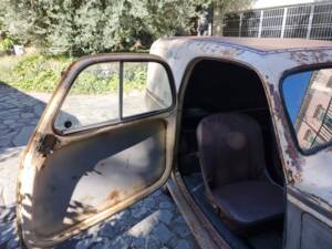 Image 23/35 of FIAT 500 C Giardiniera (1950)
