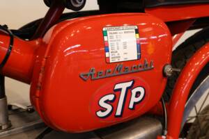 Image 23/27 of Aermacchi Ala Verde (1962)