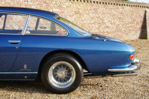 Immagine 23/50 di Ferrari 330 GT (1966)