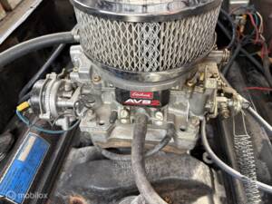 Image 41/50 of Chevrolet G-10 Van (1965)