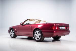 Image 12/45 of Mercedes-Benz SL 280 "Final Edition" (2001)