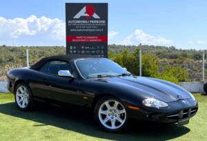 Imagen 3/34 de Jaguar XK8 4.0 (1999)