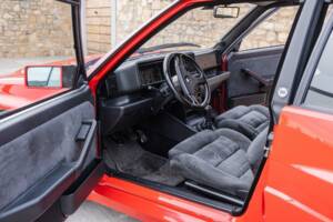 Imagen 7/15 de Lancia Delta HF Integrale Evoluzione I (1992)