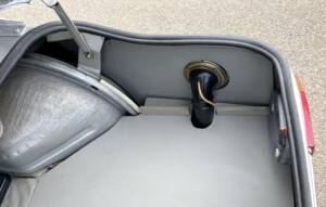 Image 18/22 of BMW 2002 (1975)
