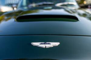 Bild 29/43 von Aston Martin DB 6 Vantage (1967)