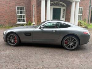 Image 8/25 of Mercedes-AMG GT-S (2015)