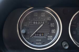 Image 50/50 of Peugeot 504 Coupé (1973)