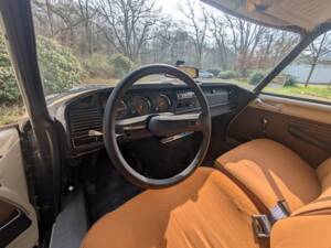 Image 16/31 of Citroën D Spécial (1974)