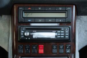 Image 47/50 of Mercedes-Benz SL 320 (1997)