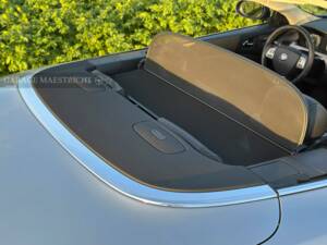 Image 29/84 de Jaguar XK 4.2 (2006)