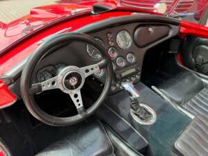 Immagine 15/22 di AC Cobra 289 (1990)