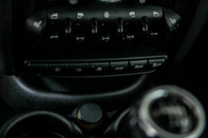 Image 29/50 of Mini Cooper Countryman (2011)