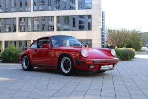 Afbeelding 11/50 van Porsche 911 Carrera 3.2 (1988)