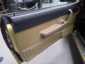 Bild 25/30 von BMW 635 CSi (1980)