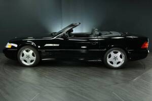 Image 3/30 de Mercedes-Benz SL 600 (2001)