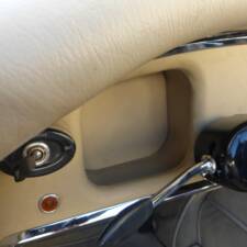 Image 54/174 of Jaguar XK 150 3.4 S OTS (1958)