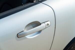 Image 12/48 of Mercedes-Benz SLK 320 (2001)
