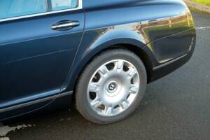 Image 32/50 of Bentley Continental Flying Spur (2006)