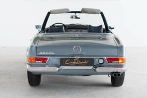 Bild 9/48 von Mercedes-Benz 280 SL (1968)